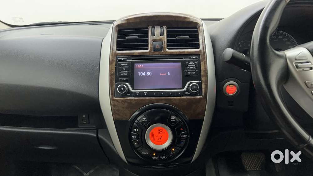 Nissan Sunny 2014-2020 1.5 Xv Cvt, 2017, Petrol