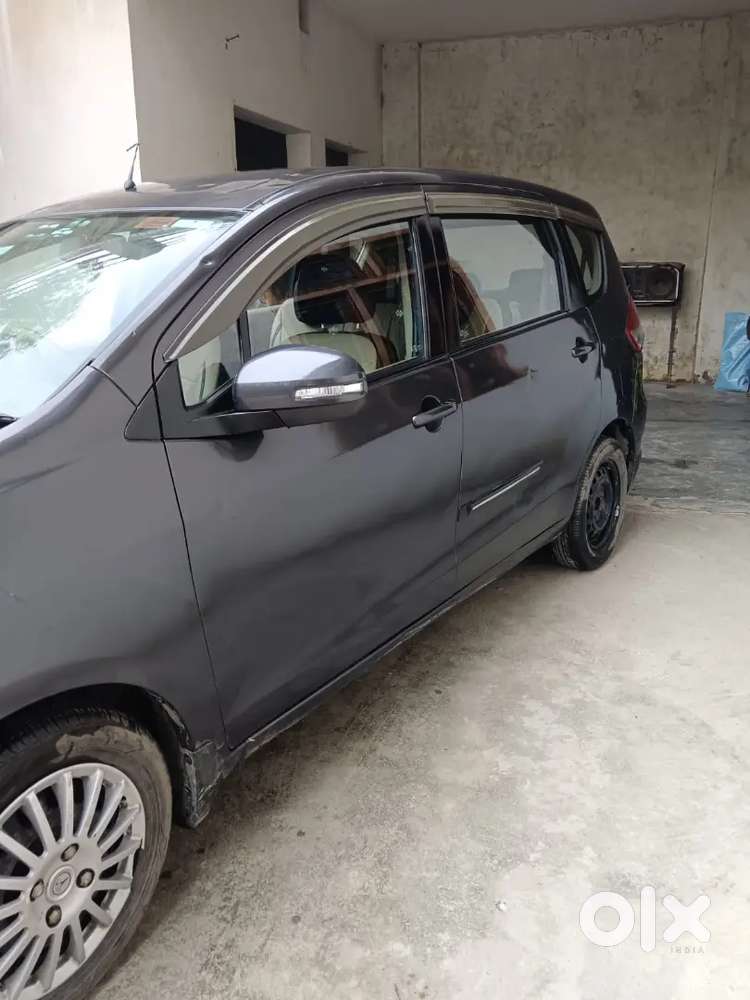 Maruti Suzuki Ertiga 2016 Diesel 95000 Km Driven