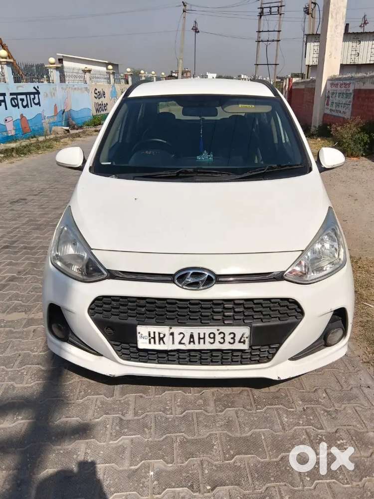 Hyundai Grand I10 2018 Petrol 70000 Km Driven
