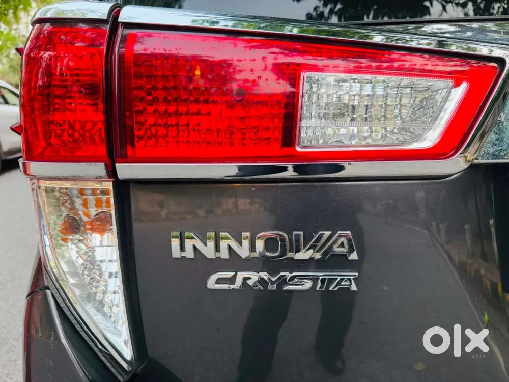 Toyota Innova Crysta [2020-ongoing] 2.7 Zx At 7 Str, 2022, Petrol