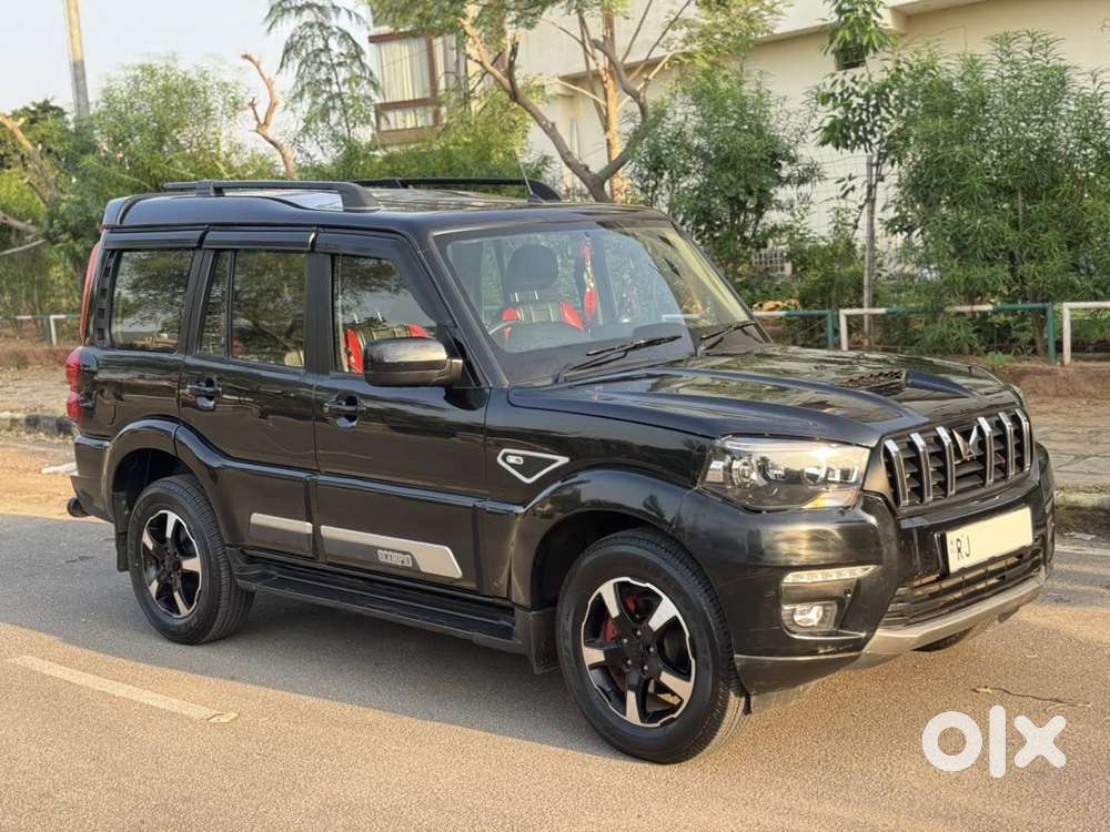Mahindra Scorpio Classic 2.2 S 11 Mt 7 Str, 2024, Diesel