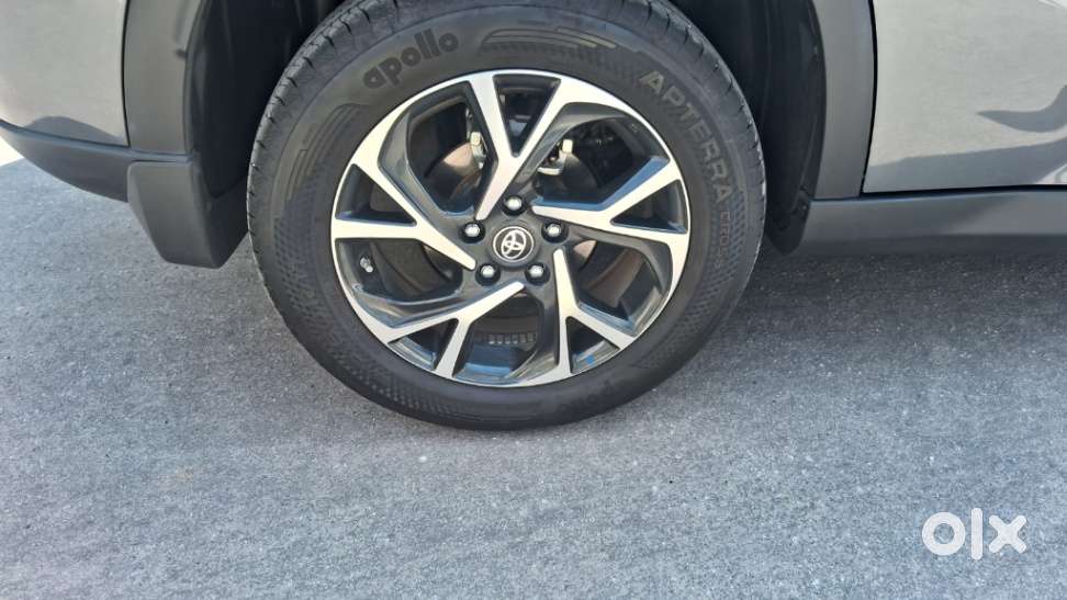 Toyota Urban Cruiser Hyryder 1.5 V Hybrid, 2024, Petrol