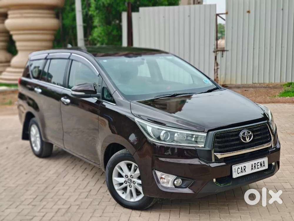 Toyota Innova Crysta 2.4 V 7 Str, 2017, Diesel