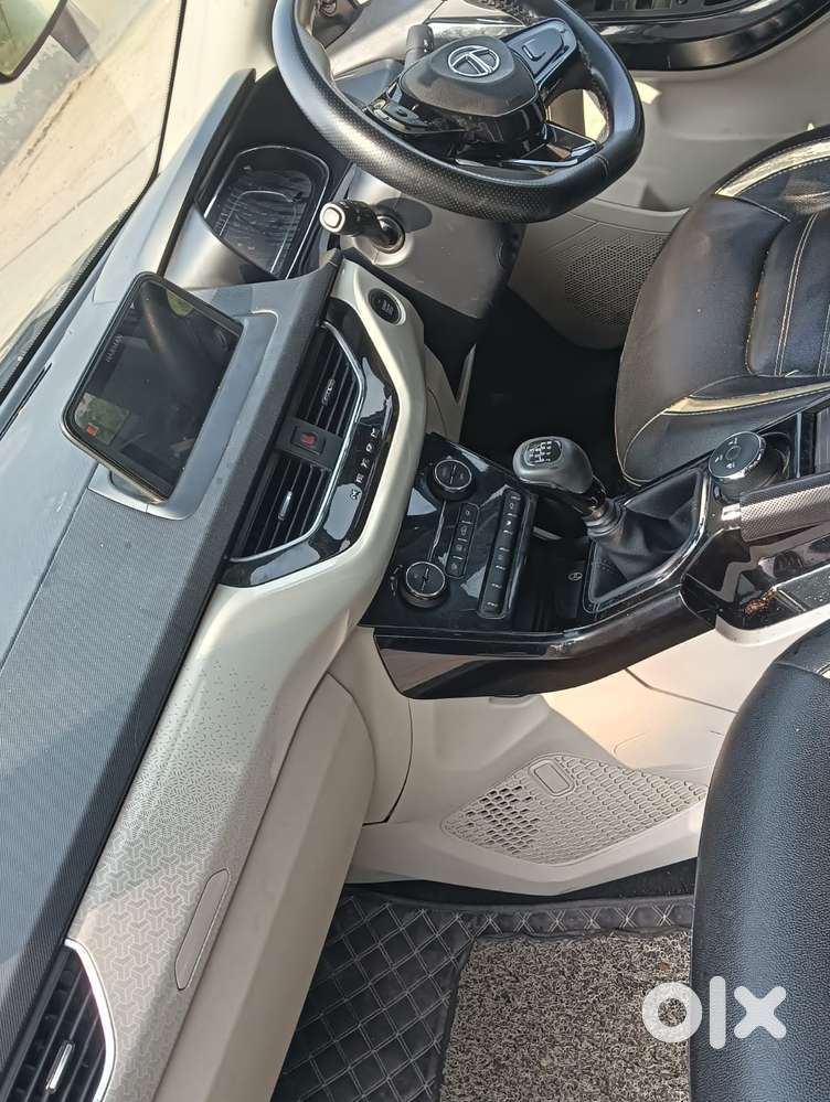 Tata Nexon 1.5 Revotorq Xz Plus Premium, 2021, Petrol