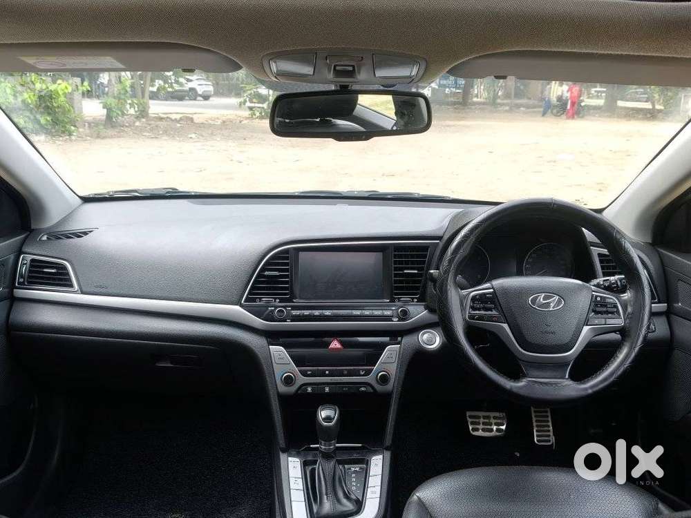 Hyundai Elantra 1.6 Sx Option At, 2019, Petrol