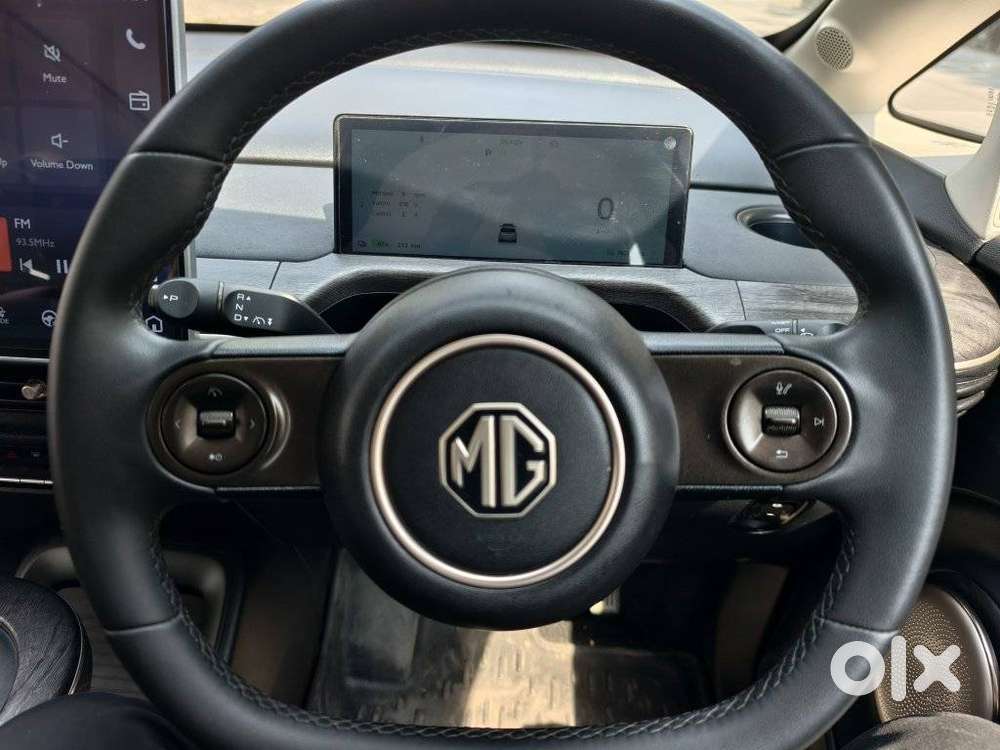 Mg Windsor Ev Essence, 2025, Electric