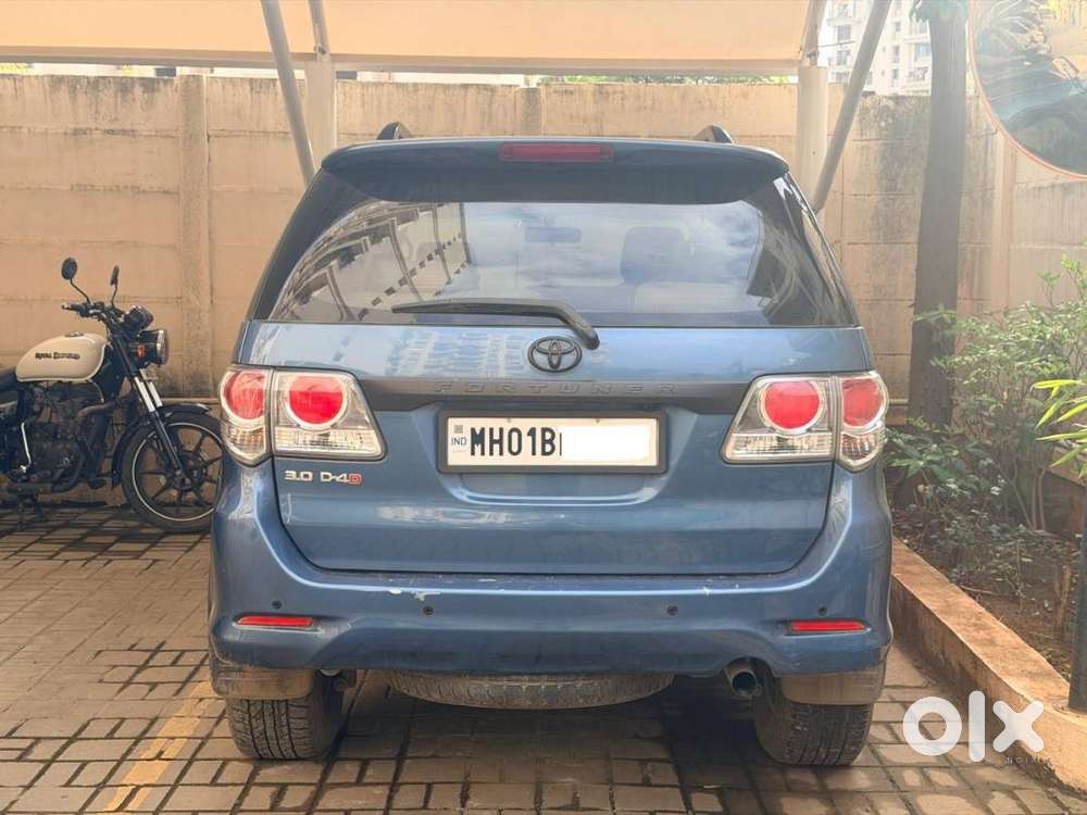 Toyota Fortuner 2012 4 X 2 Mt Metallic Blue