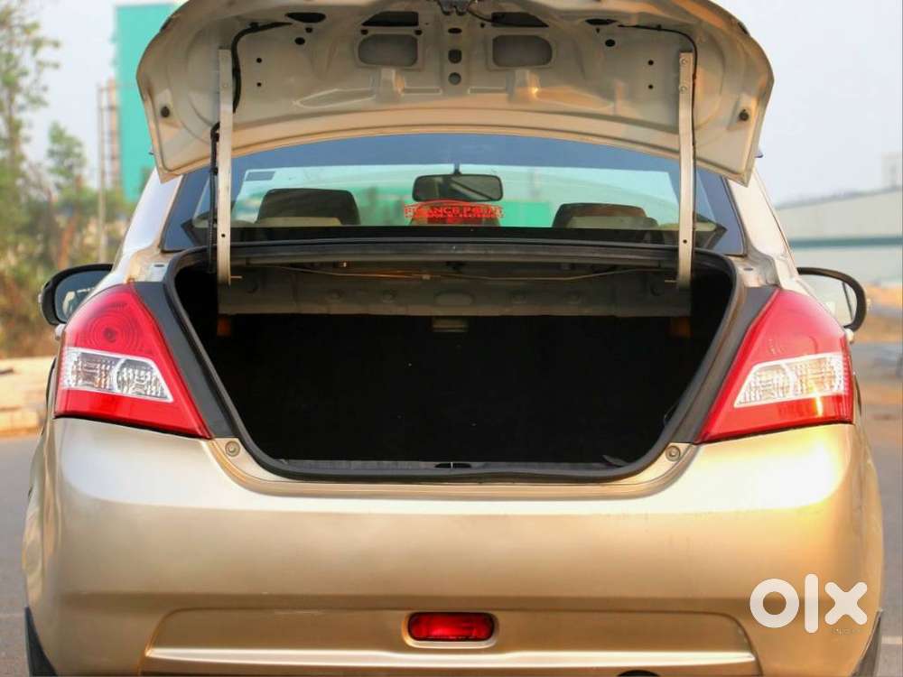 Maruti Suzuki Swift Dzire 1.2 Vxi Bsiv, 2014, Petrol