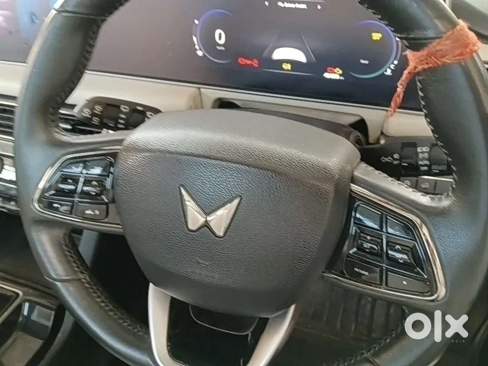 Mahindra Xuv700 2.2 Ax 7 Diesel Mt Str, 2024, Diesel