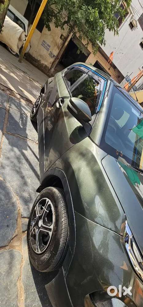 Tata Punch 2023 Petrol Well Maintained