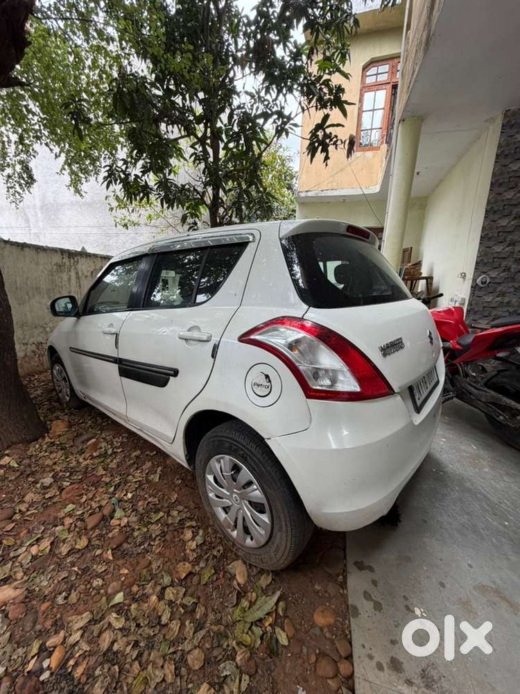 Maruti Suzuki Swift Vxi 2015 Petrol First Owner