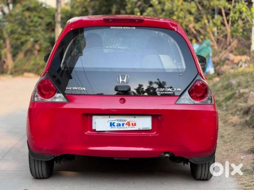 Honda Brio V Automatic, 2013, Petrol