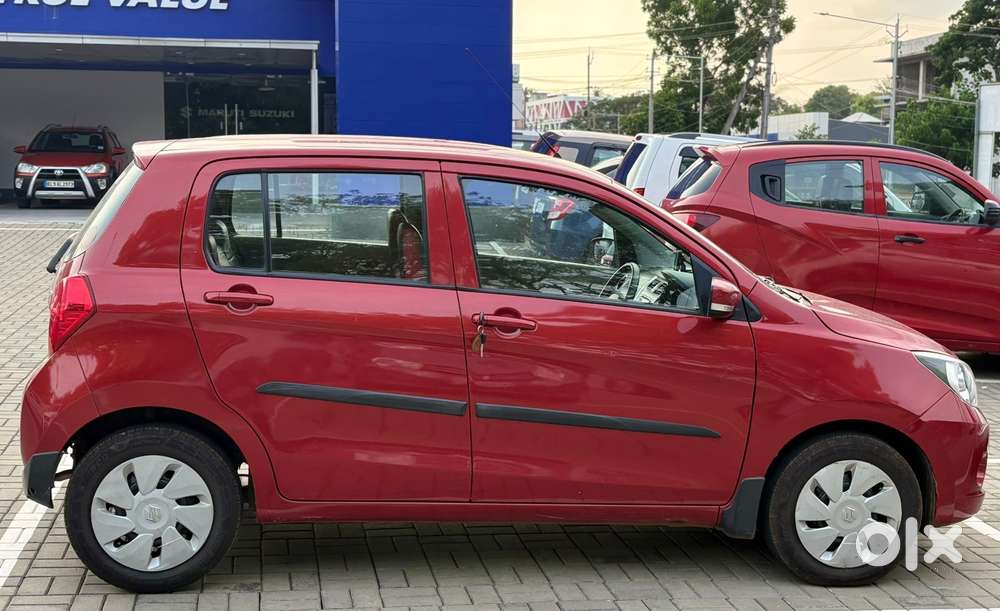 Maruti Suzuki Celerio 1.0 Zxi Amt, 2016