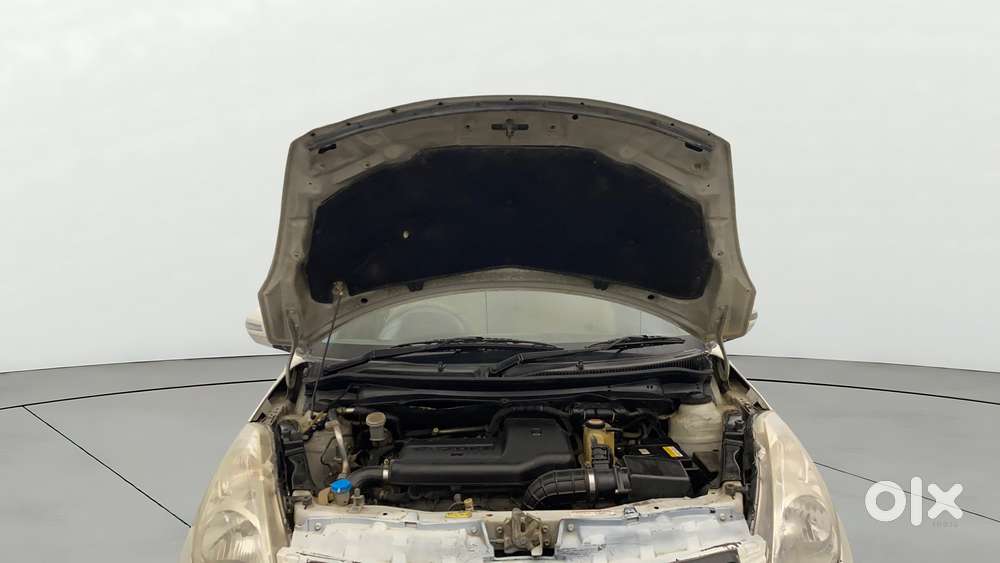 Maruti Suzuki Swift Dzire Vdi Bsiv, 2014, Diesel