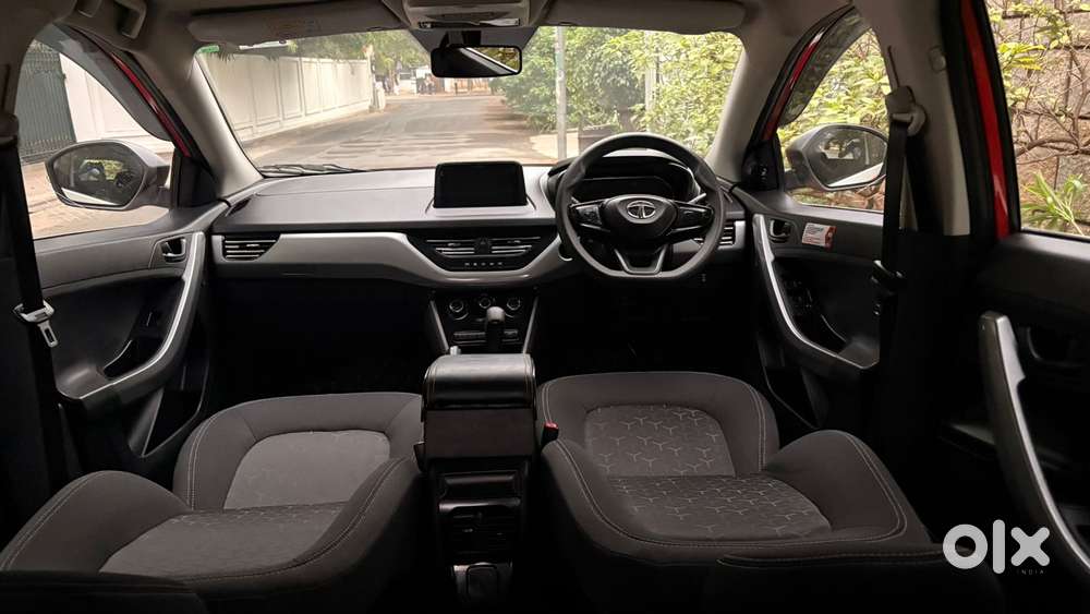Tata Nexon 1.5 Revotorq Xma Plus (s) Amt, 2023, Petrol