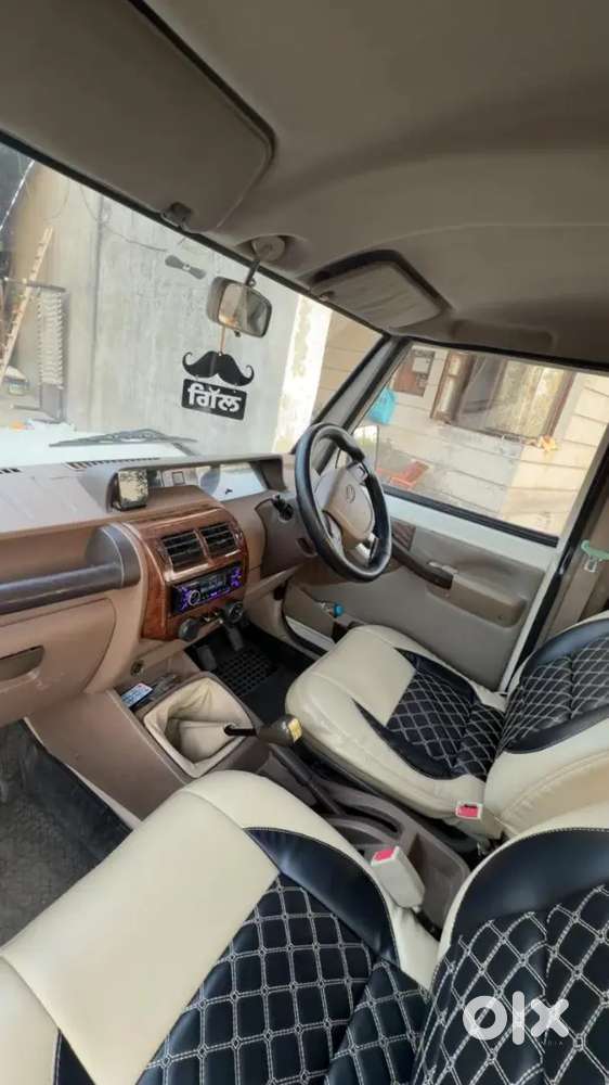 Mahindra Bolero Neo 2014
