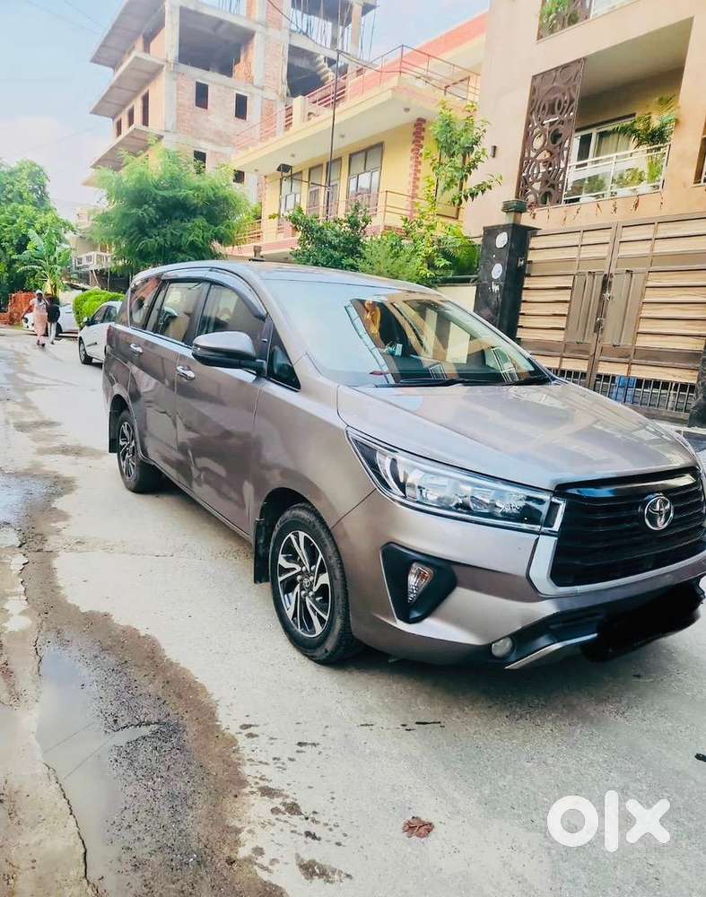 2022 Toyota Innova Crysta Gx At  39k Km  1st Owner  Mint Condition