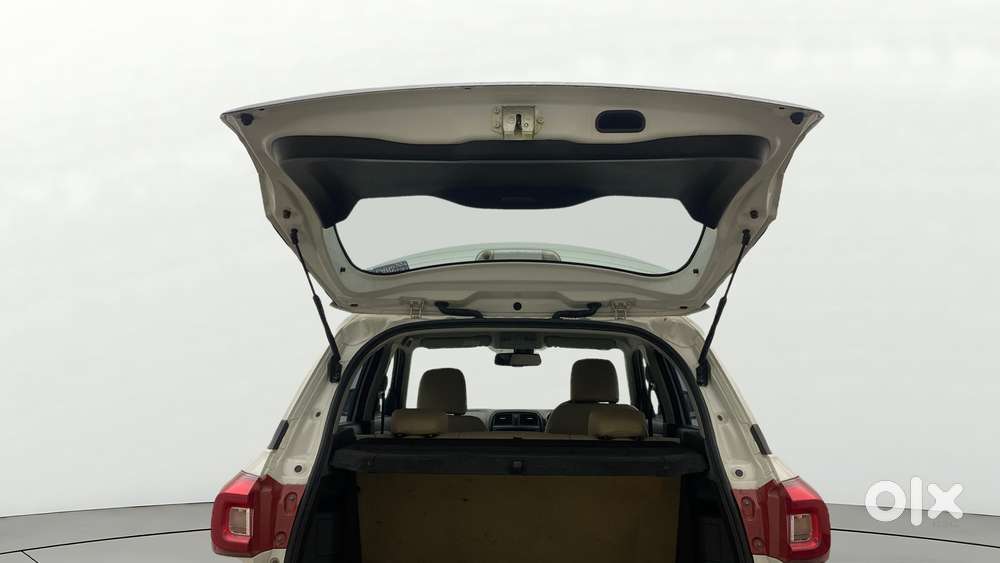 Maruti Suzuki Vitara Brezza 1.5 Zxi Plus At, 2020, Petrol