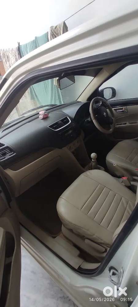 Army Person Car  Ghare Rakhi Hoe