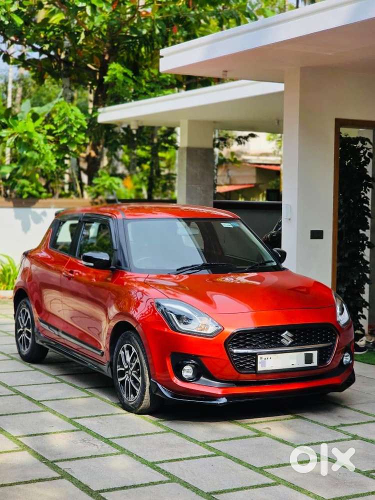 Maruti Suzuki Swift Zxi Plus Amt Dual Tone, 2022, Petrol