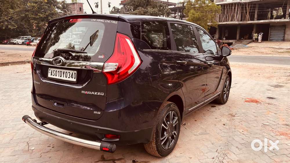 Mahindra Marazzo M8, 2019, Diesel