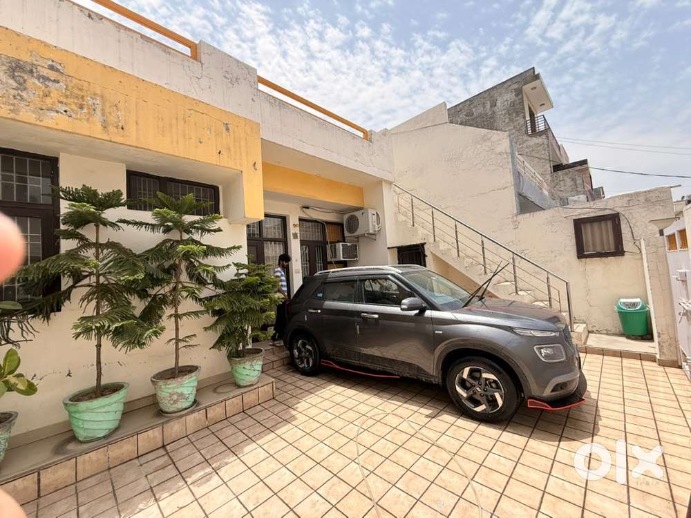 Hyundai Venue Petrol 2021