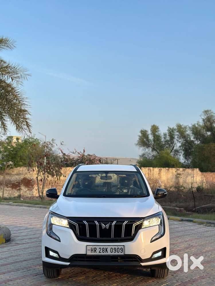 Mahindra Xuv700 2.2 Mx Diesel Mt 5 Str, 2022, Diesel