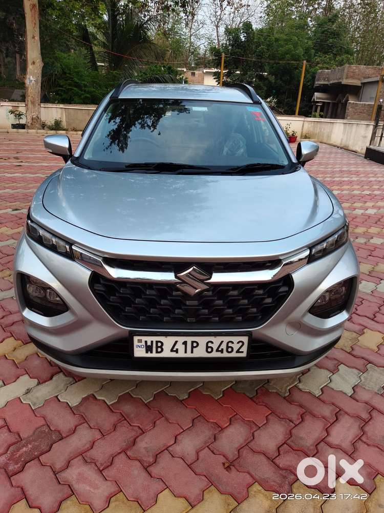 Maruti Suzuki Fronx Delta Plus 1.2l Mt, 2025, Petrol
