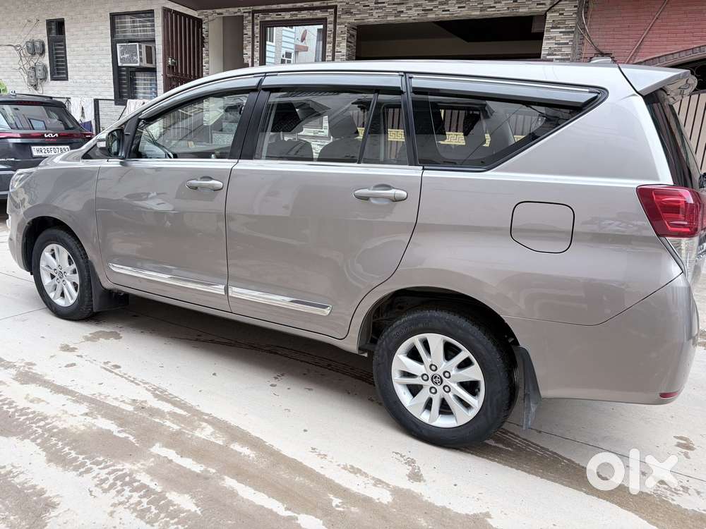 Toyota Innova Crysta 2.4 G Mt, 2019, Diesel
