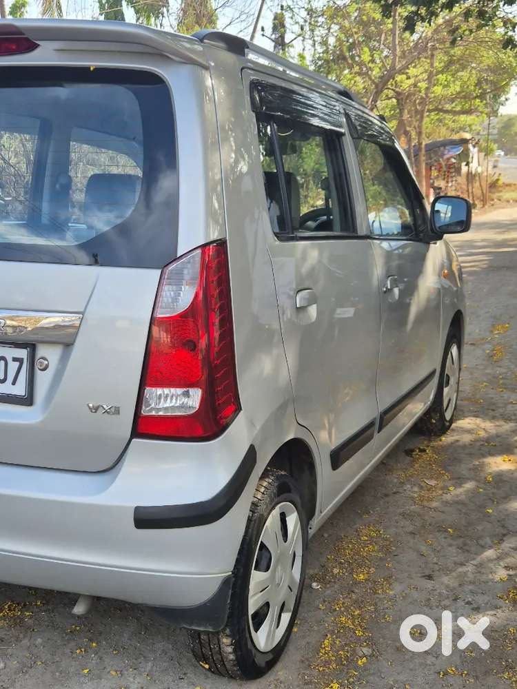 Maruti Suzuki Wagon R 2015 Petrol Well Maintained