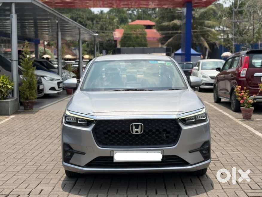 Honda Amaze, 2025, Petrol