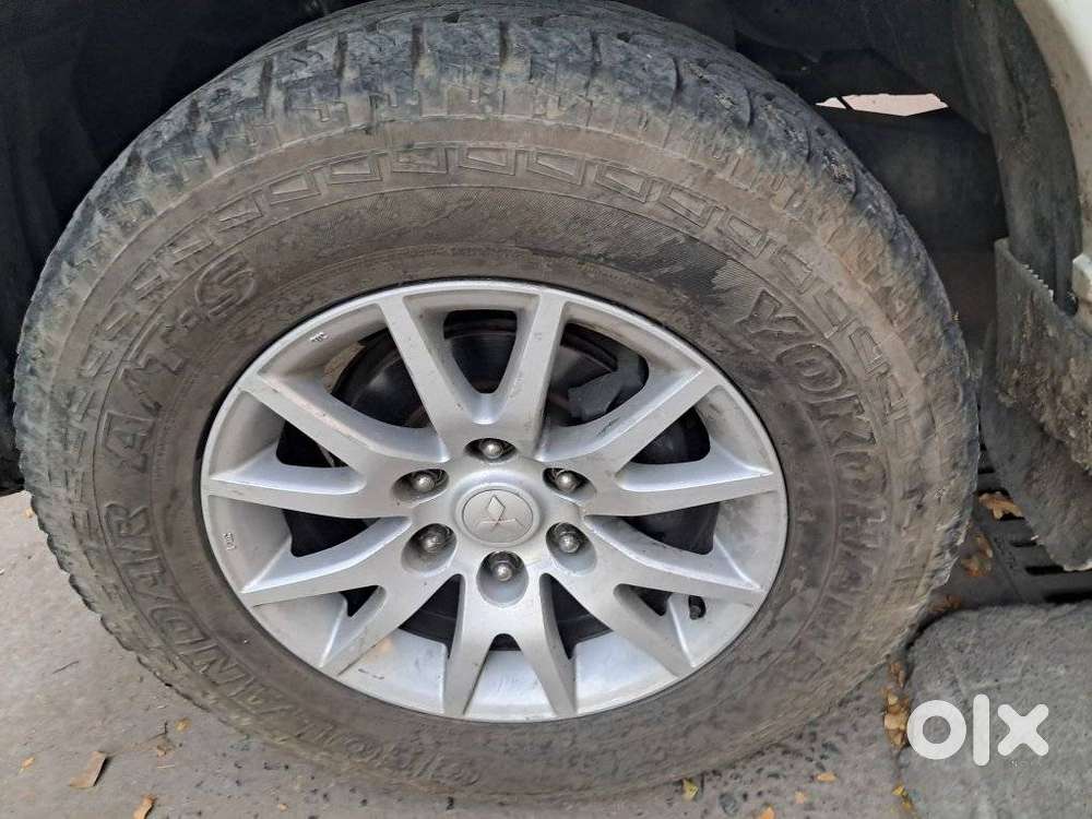 Mitsubishi Pajero Sport 2.5 Automatic, 2013, Diesel