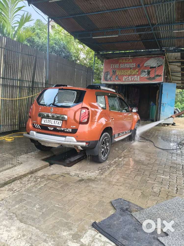 Renault Duster 2018 Diesel 74000 Km Driven