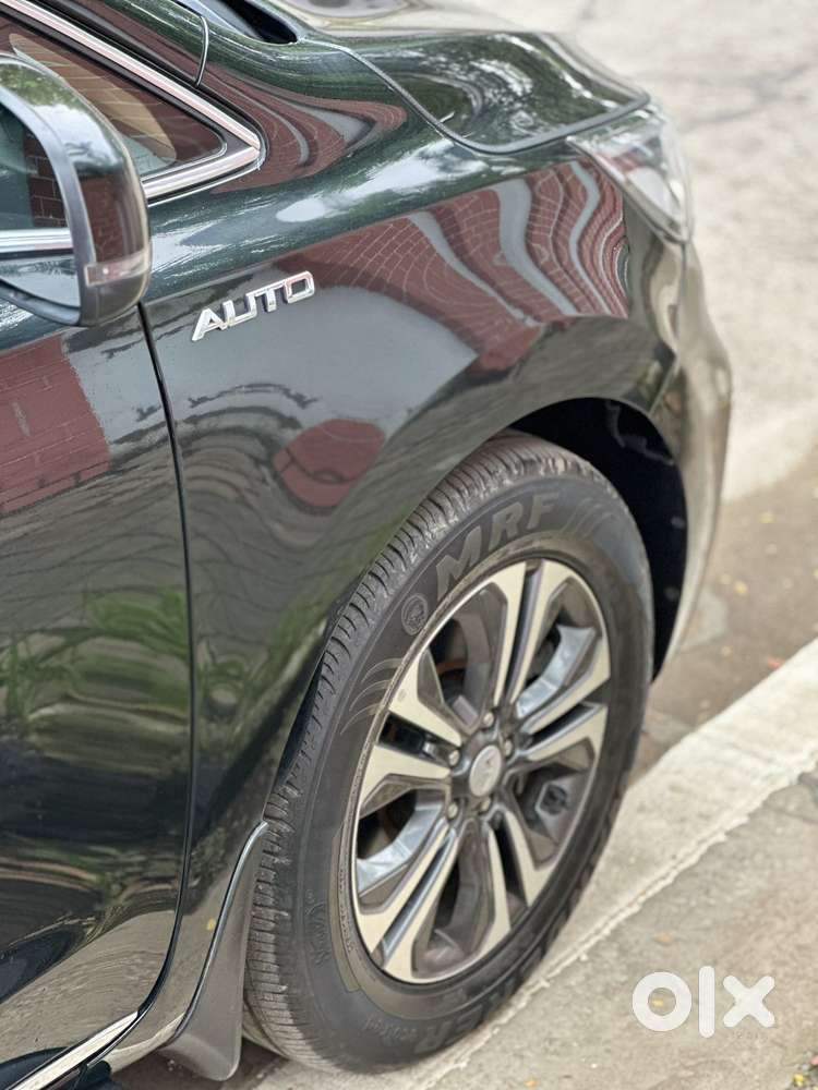 Kia Carnival Premium, 2021, Diesel