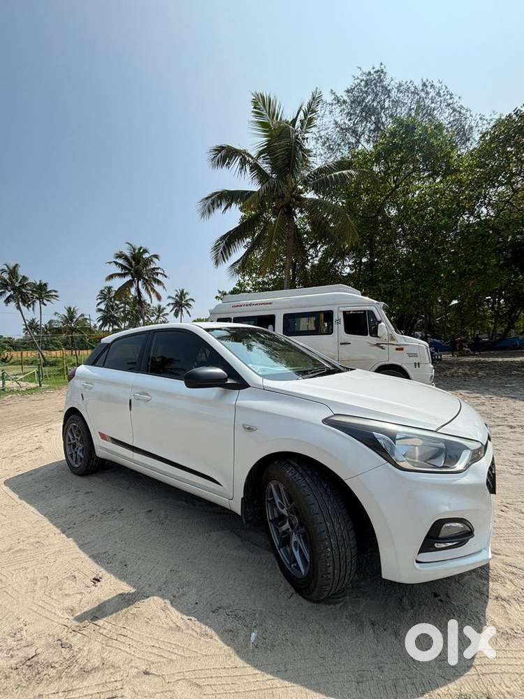Hyundai Elite I20 2018 Petrol 60000 Km Driven
