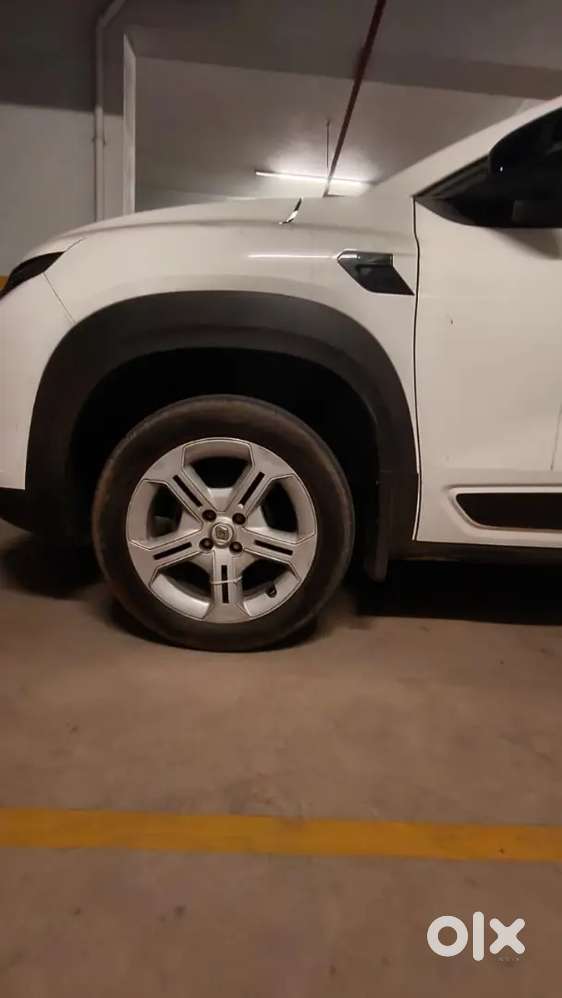 Renault Kiger 2023 Petrol 27000 Km Driven Soorum History
