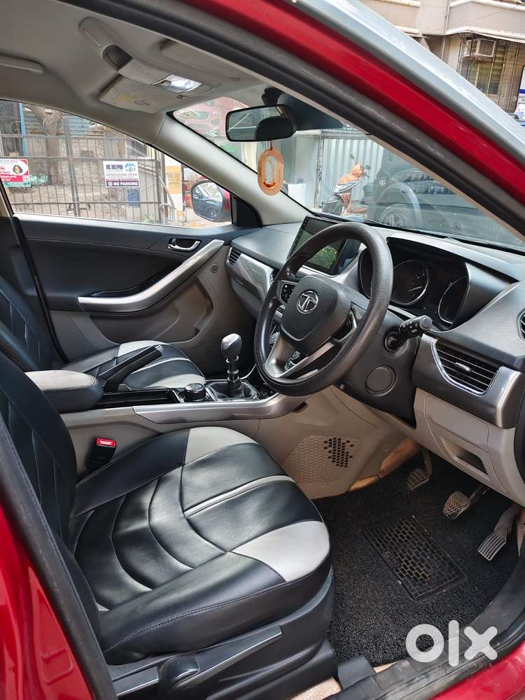 Tata Nexon 1.2 Revotron Xz Plus Dual Tone, 2017, Petrol