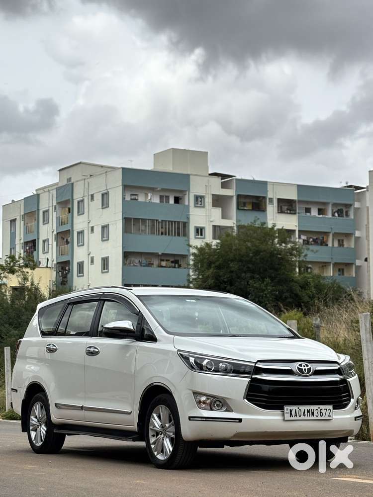 Toyota Innova Crysta 2.8z Automatic, 2019, Diesel