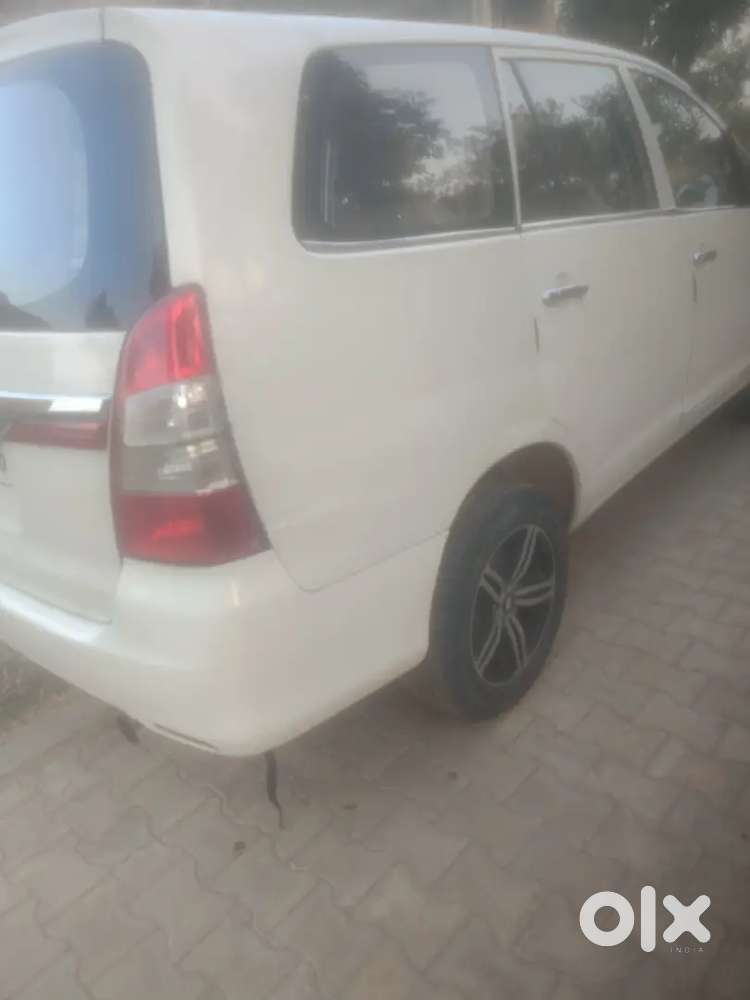 Toyota Innova 2007 Diesel 125380 Km Driven