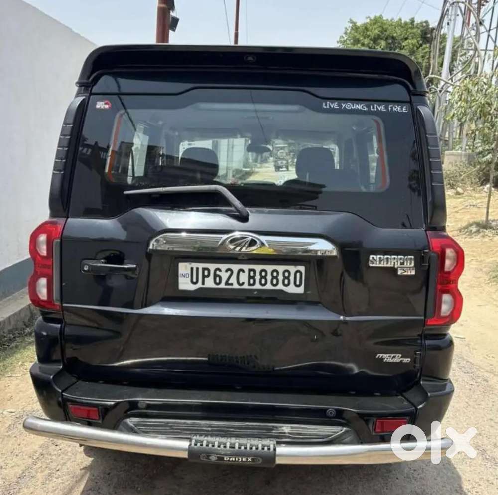 Mahindra Scorpio Classic 2021