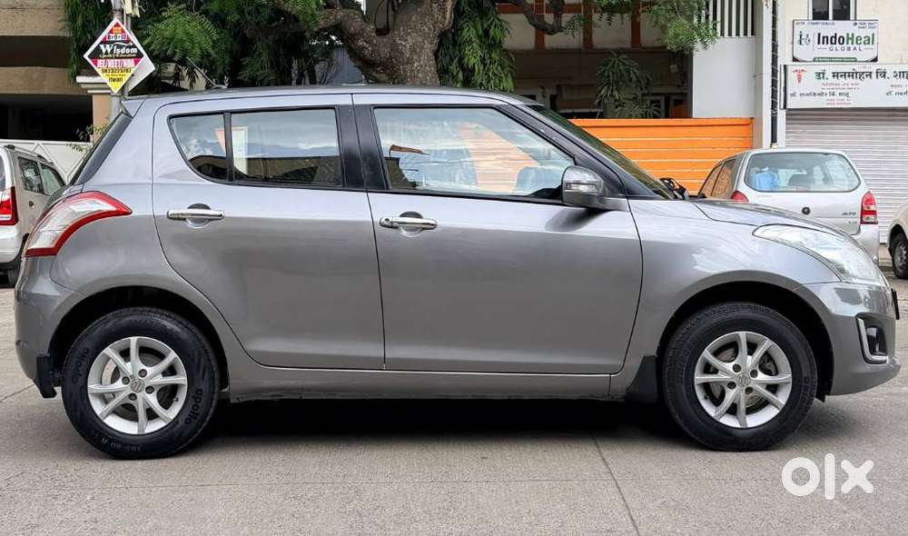 Maruti Suzuki Swift Vxi + Manual, 2014, Petrol