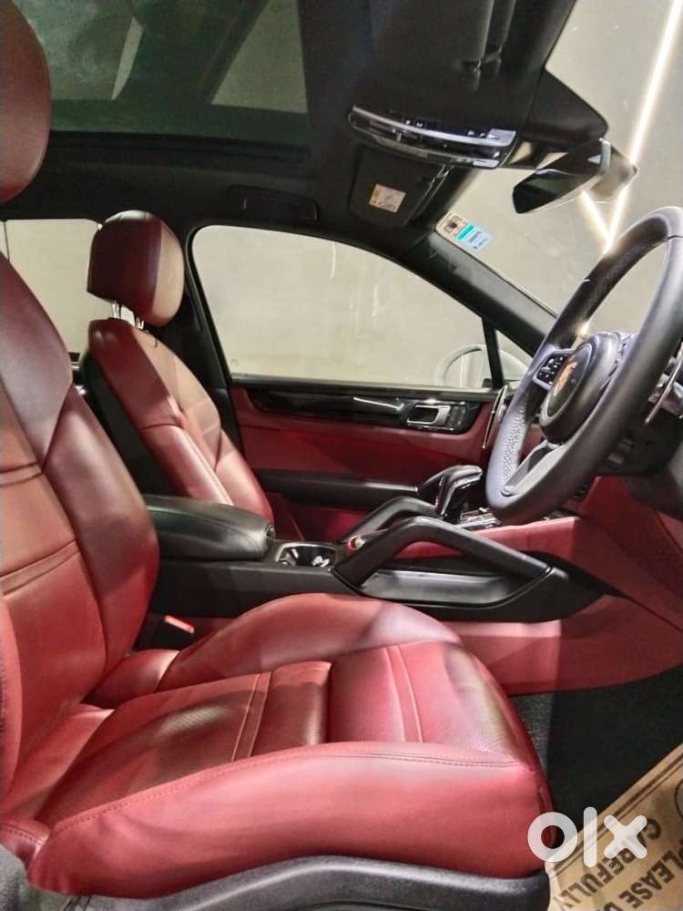 Porsche Cayenne Base, 2022, Petrol