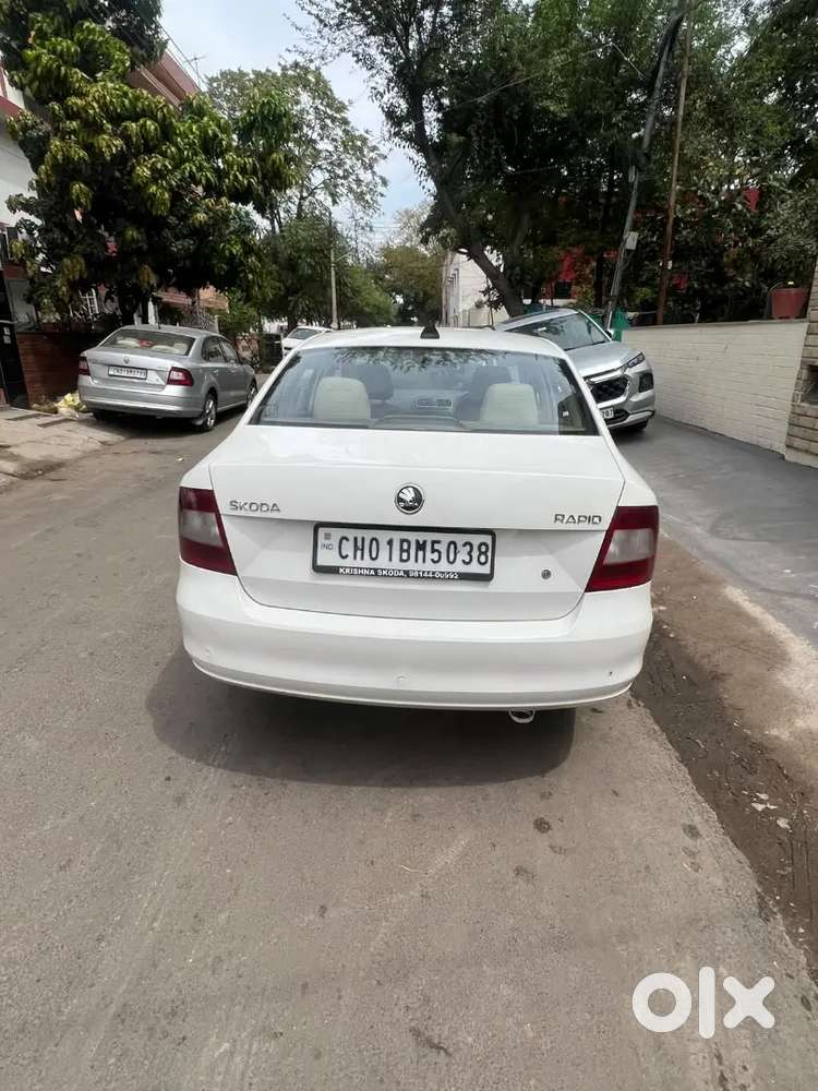 Skoda Rapid Elegance 2017 Diesel Automatic
