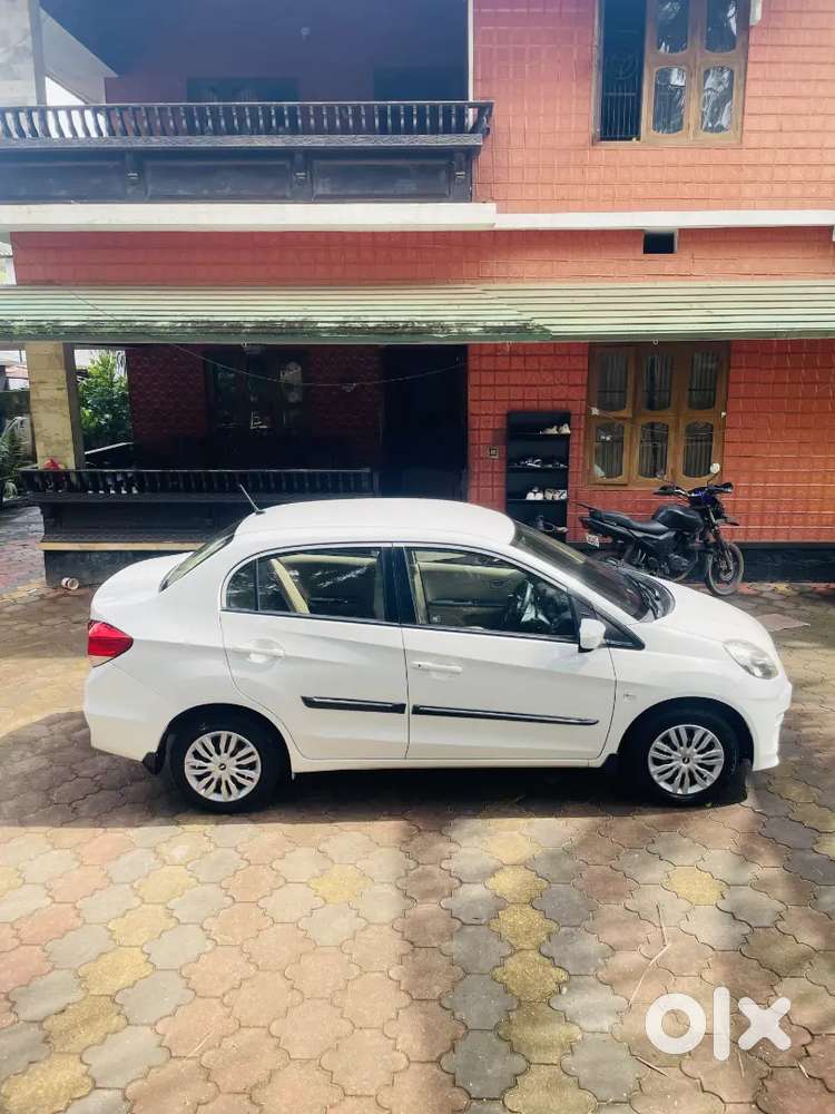 Honda Amaze 2014 Diesel Well Maintained