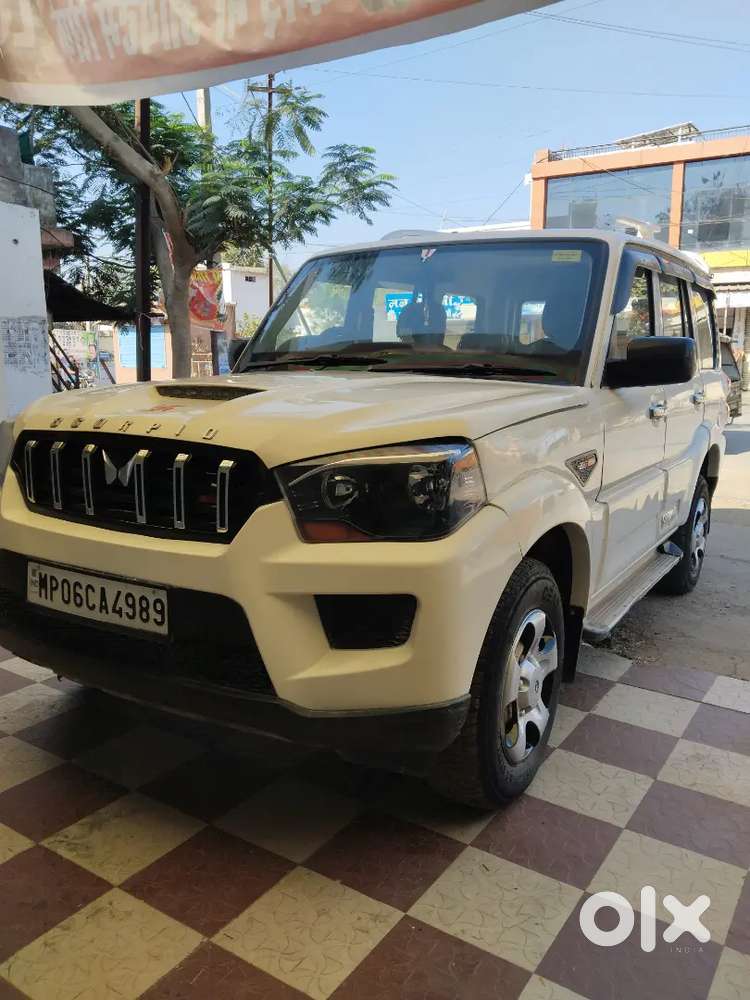 Mahindra Scorpio S2