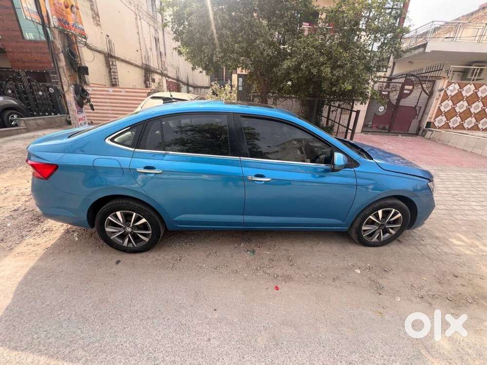 Skoda Slavia 1.0 Tsi Style, 2023, Petrol