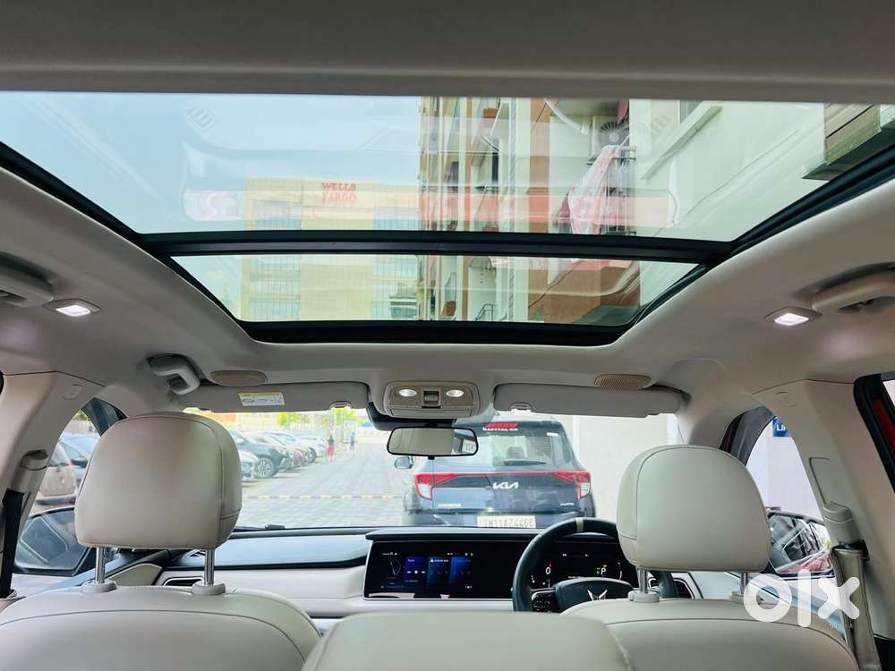 Mahindra Xuv700, 2021, Petrol