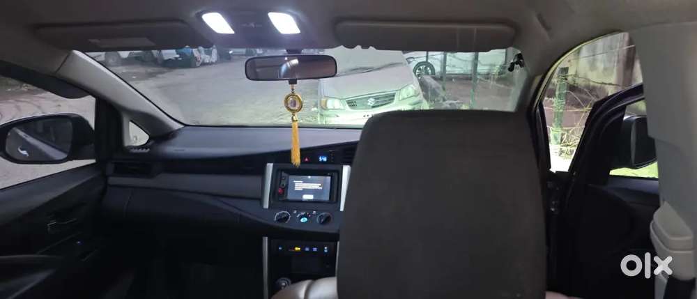Toyota Innova Crysta 2017 Diesel 52221 Km Driven