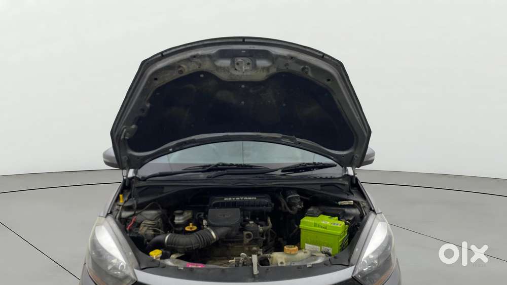 Tata Tigor Xz, 2018, Petrol