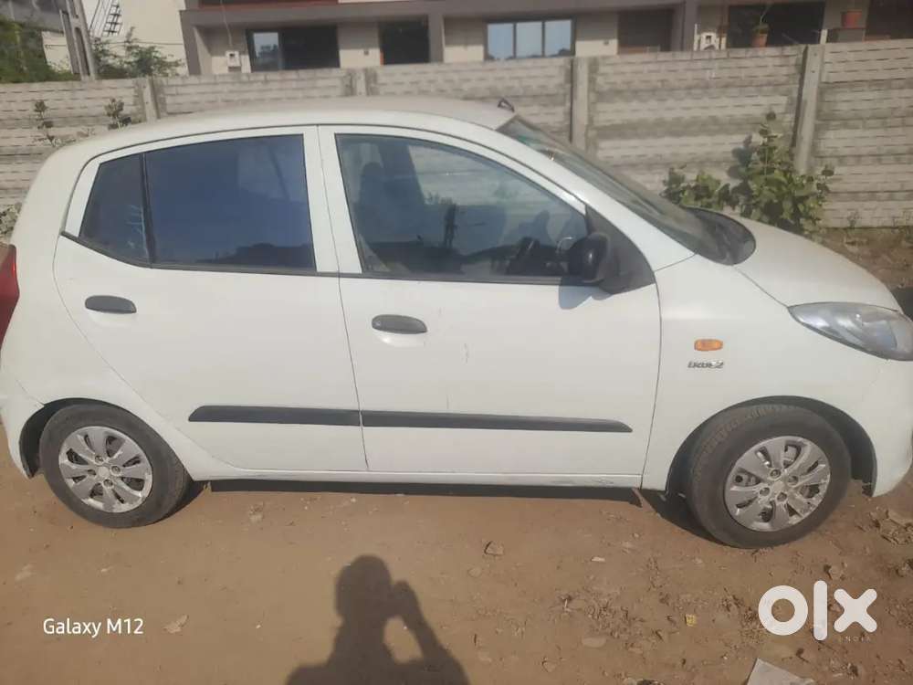 Hyundai I10 2011 Cng & Hybrids 200000 Km Driven